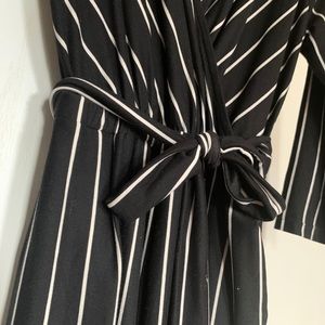 Black and White Stretchy jumpsuit🖤🤍🖤